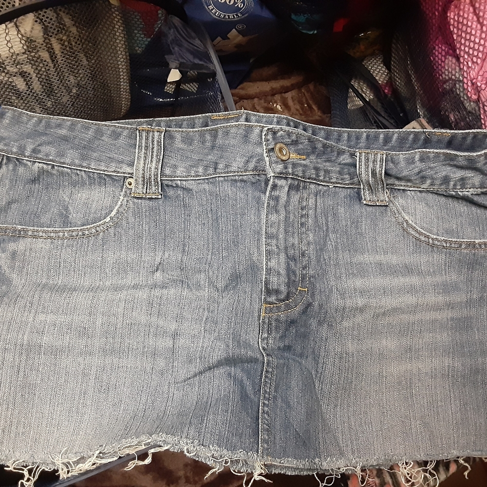 New Maurice's mini skirt never worn